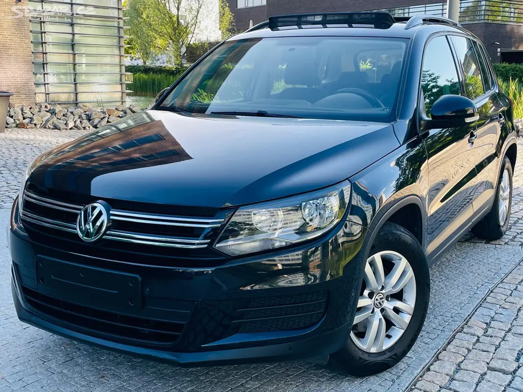 Volkswagen Tiguan, 1.4TSI MAN 1MAJ SENZORY TAŽNÉ